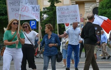 NIE! dla krematorium Andrukiewicza w Bartoszach 5