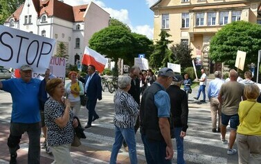 NIE! dla krematorium Andrukiewicza w Bartoszach 9