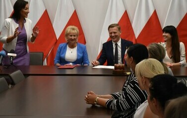 Rządowe wsparcie dla KGW 7