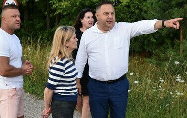 Spotkanie z parlamentarzystami w Bartoszach 16