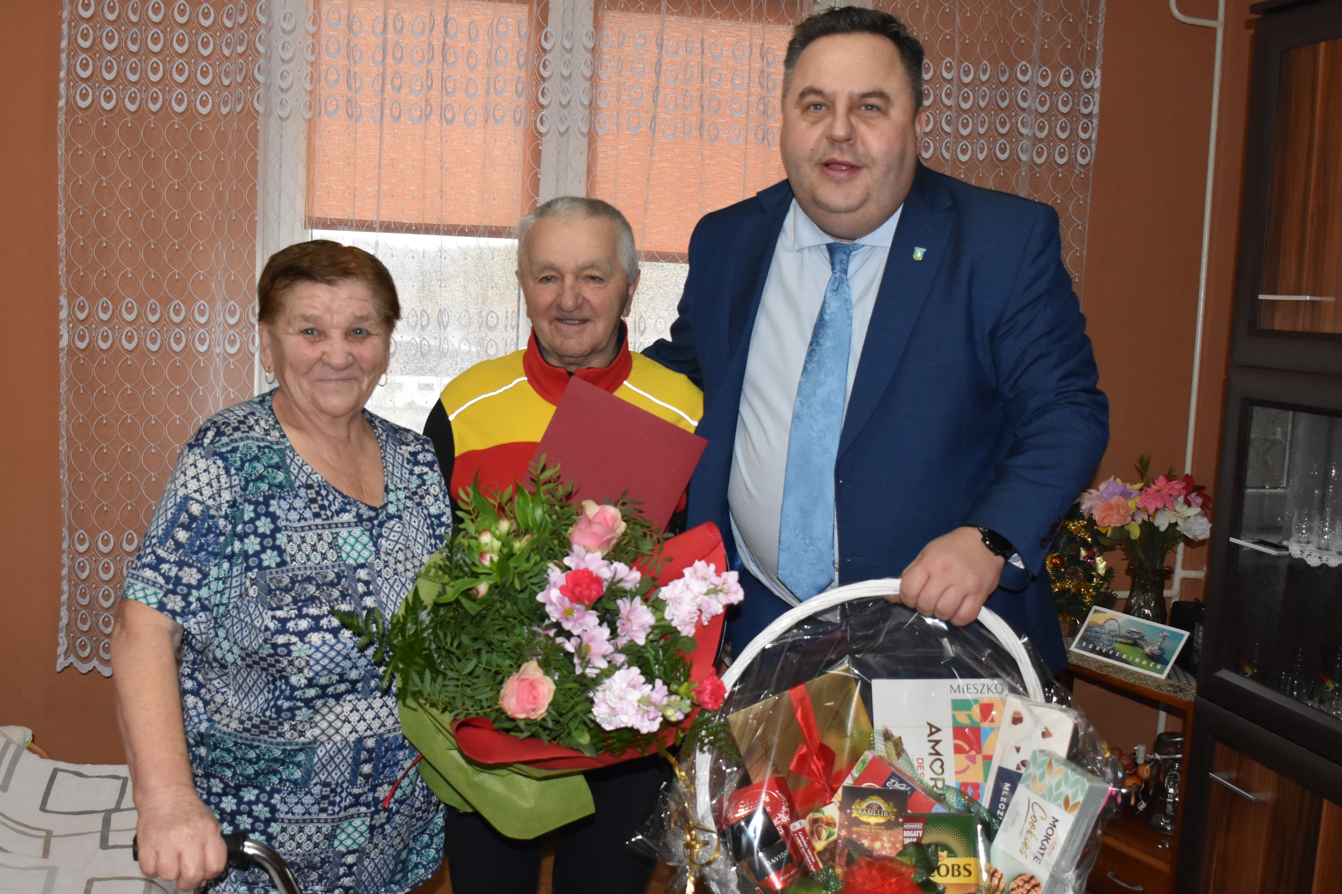 Państwo Sitkiewiczowie z&nbsp;W&oacute;jtem Gminy Ełk