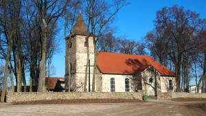 Kościół pw. Matki Bożej Królowej Polski w Stradunach